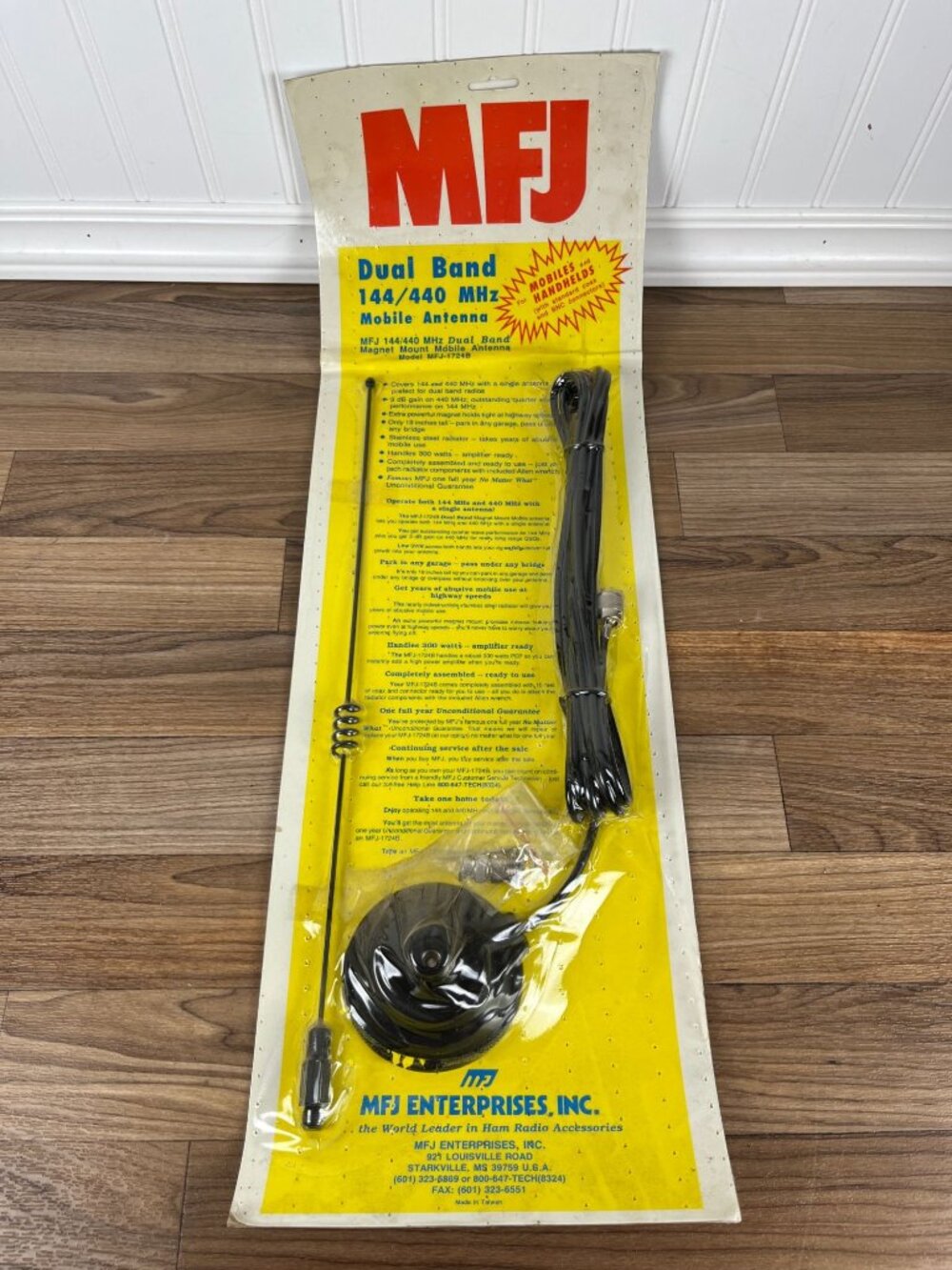 Vintage MFJ Dual Band Magnet Mount Mobile Antenna MFJ-1724B New Old Stock